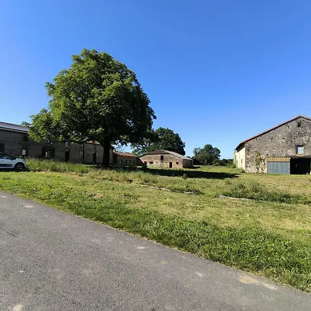 La Demeure De Vos Désirs Bed & Breakfast
